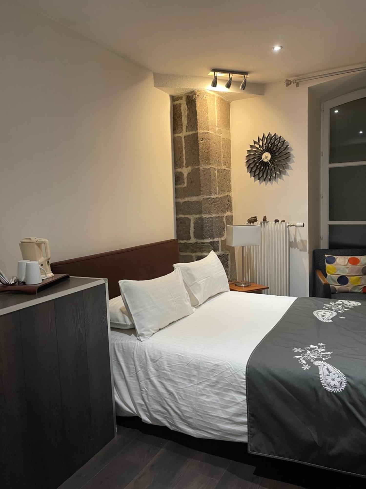 La Maison De L Echauguette Petit Dejeuner Et Menage Offerts Apartment *