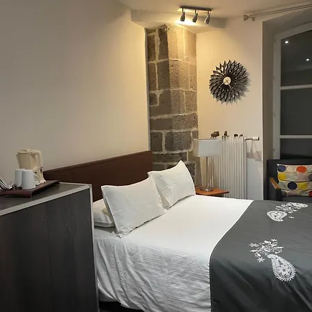 Dans Maison Du Xviᵉ Siècle Petit Déjeuner Et Ménage Inclus Aucun Frais Caché Appartement *