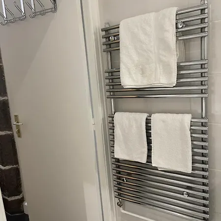 Dans Maison Du Xviᵉ Siècle Petit Déjeuner Et Ménage Inclus Aucun Frais Caché Appartement *