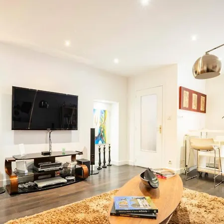 Appartement Dans Maison Du Xviᵉ Siècle Petit Déjeuner Et Ménage Inclus Aucun Frais Caché