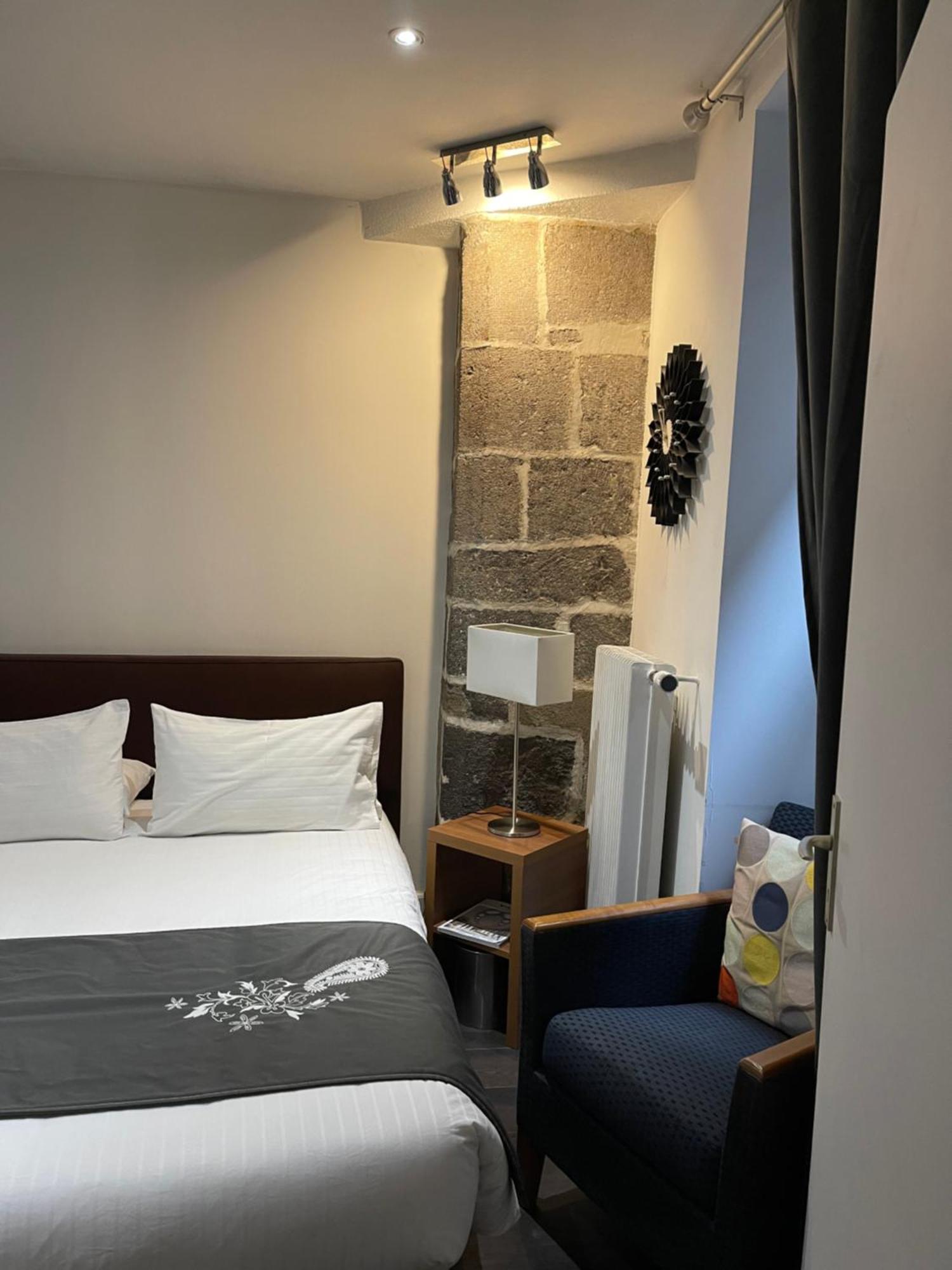 La Maison De L Echauguette Petit Dejeuner Et Menage Offerts Appartement