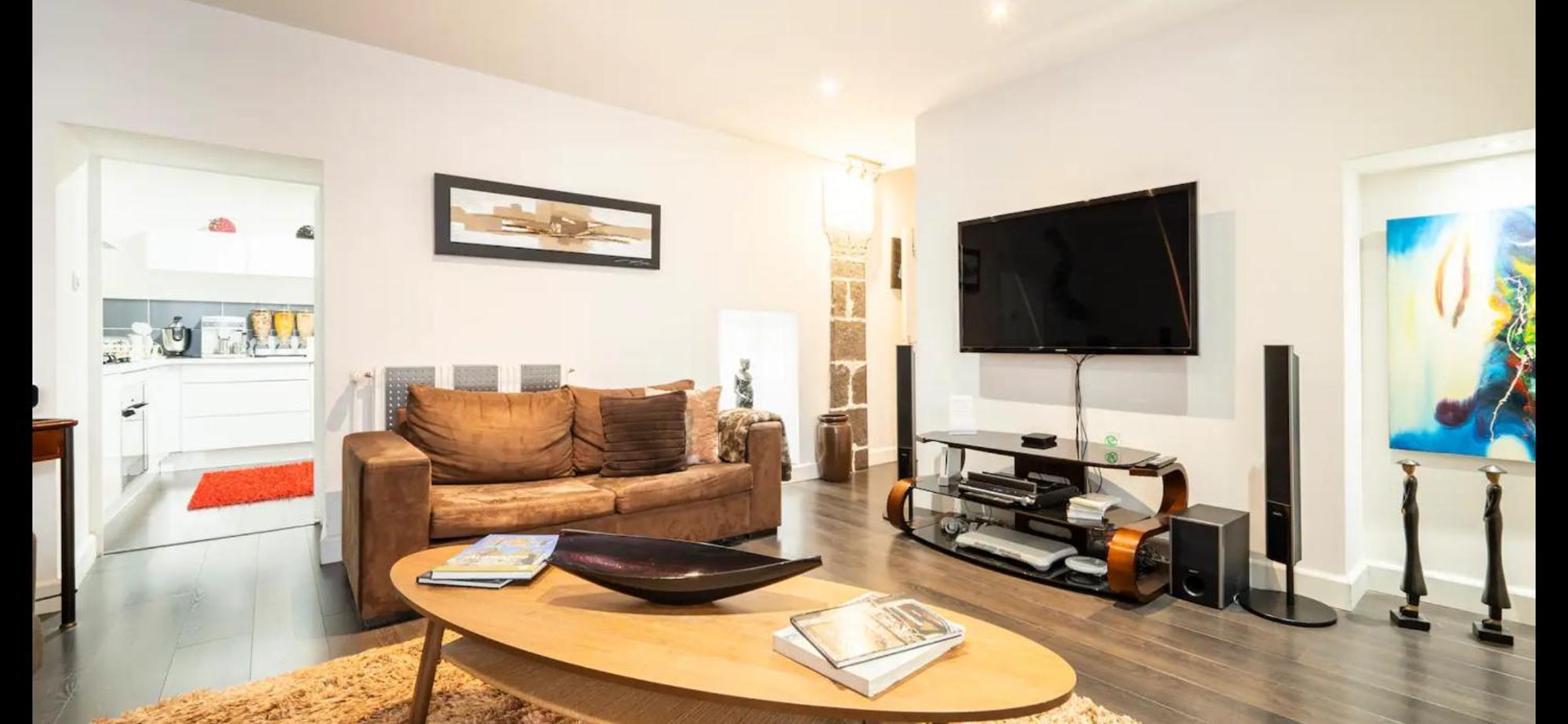La Maison De L Echauguette Petit Dejeuner Et Menage Offerts Appartement